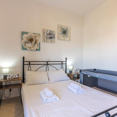 Studio On The Closest Beach To The City! Amoudara Lasithiou 外观 照片