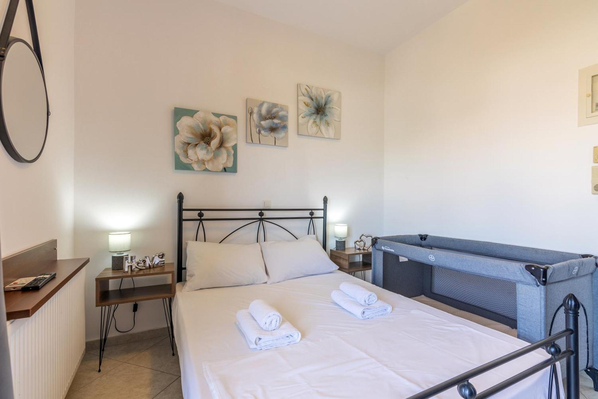 Studio On The Closest Beach To The City! Amoudara Lasithiou 外观 照片