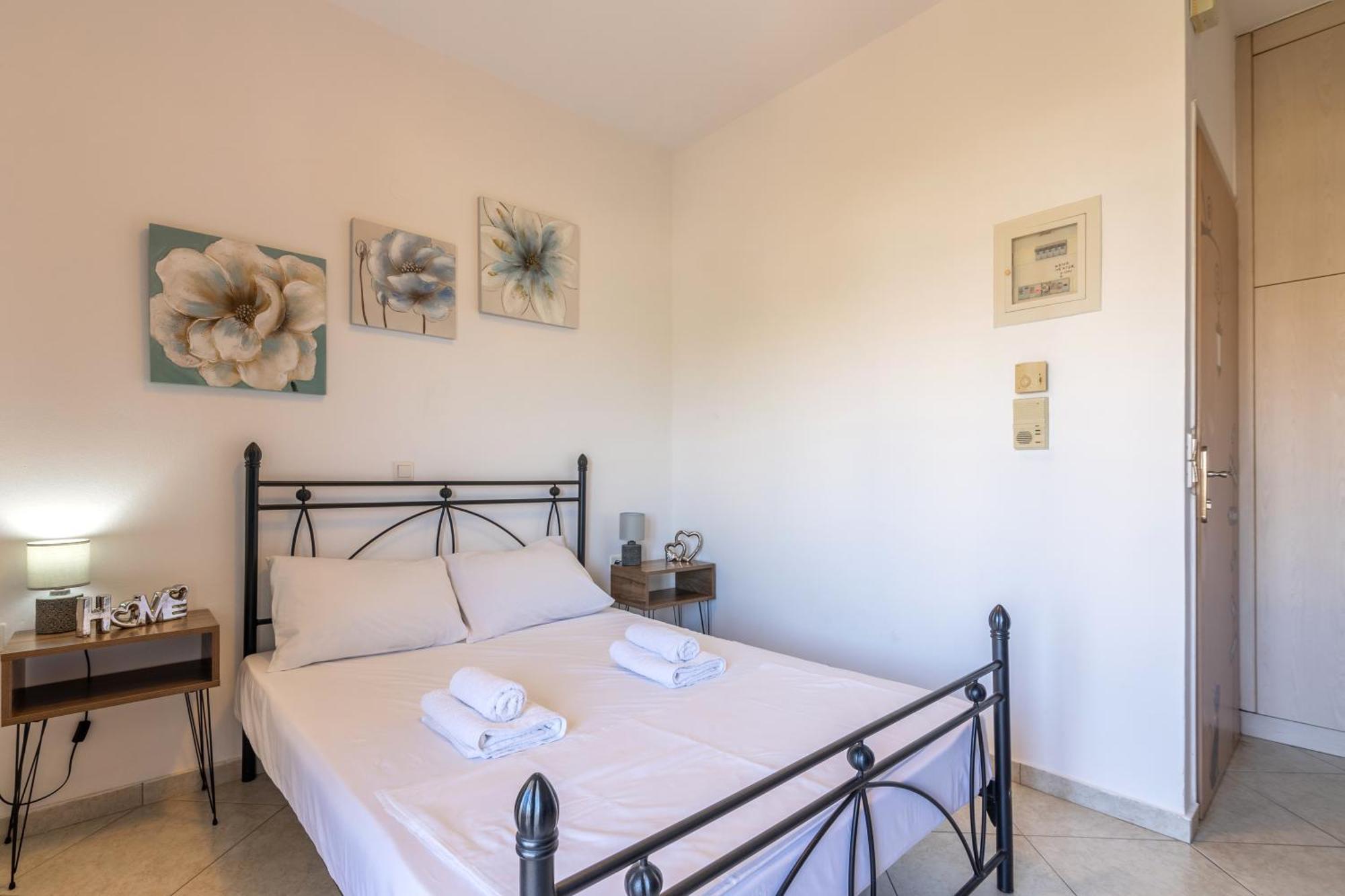 Studio On The Closest Beach To The City! Amoudara Lasithiou 外观 照片