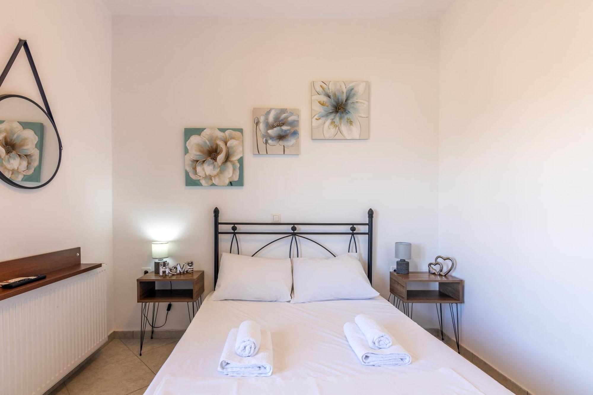 Studio On The Closest Beach To The City! Amoudara Lasithiou 外观 照片